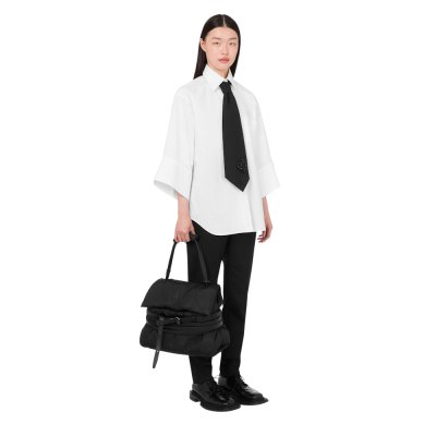 THE TIE ME MEDIUM HAND BAG